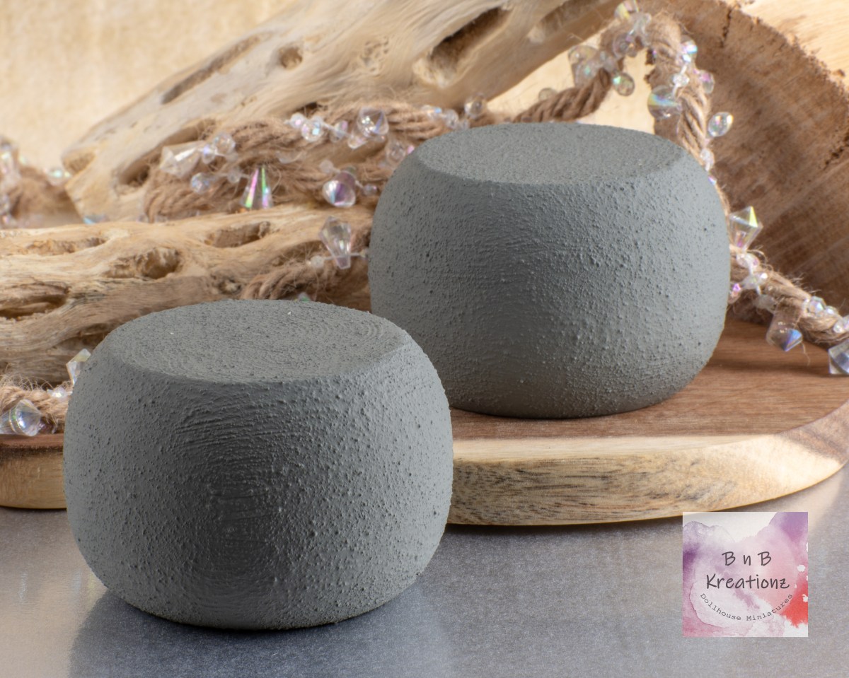 Concrete Look Outdoor Coffee Table&nbsp;Tutorial